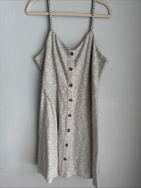 Old Navy Spaghetti Strap Button-Front Dress in Ivory and Black